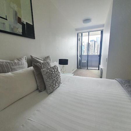 Harbour Escape Apartments Docklands Мельбурн Экстерьер фото