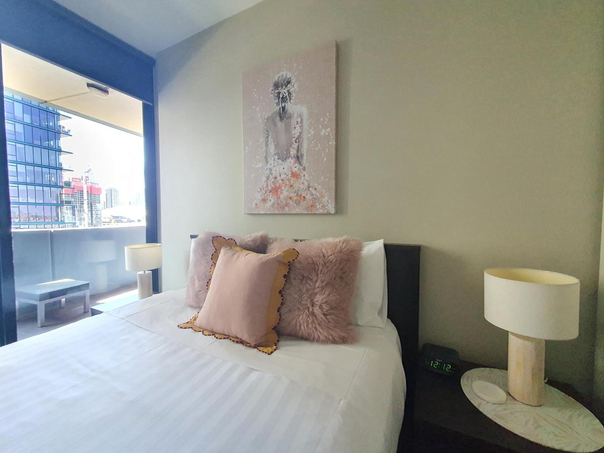 Harbour Escape Apartments Docklands Мельбурн Экстерьер фото